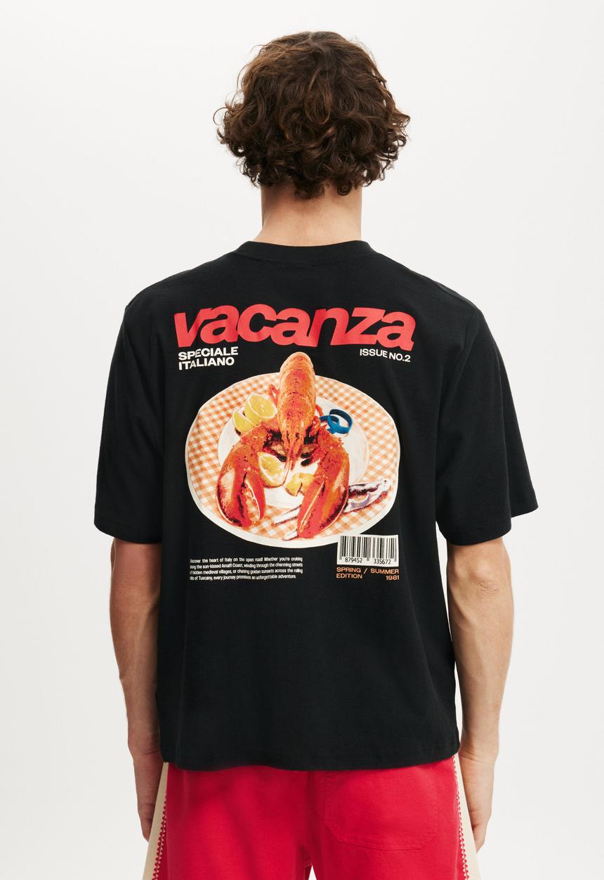 Cotton On - Cropped Fit Graphic T-Shirt - Black/Lobster Plate