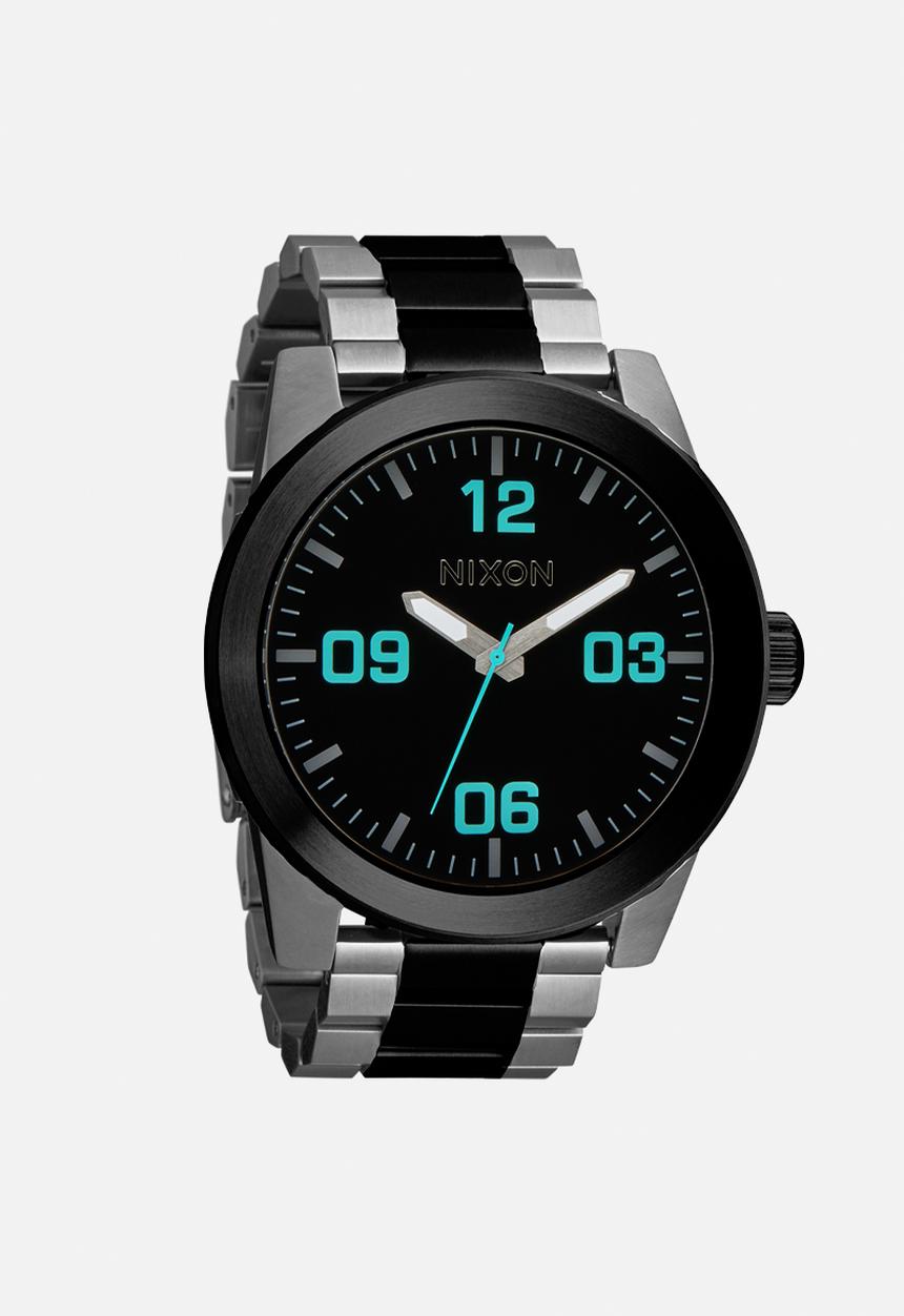 Nixon - Corporal stainless steel watch - silver & black