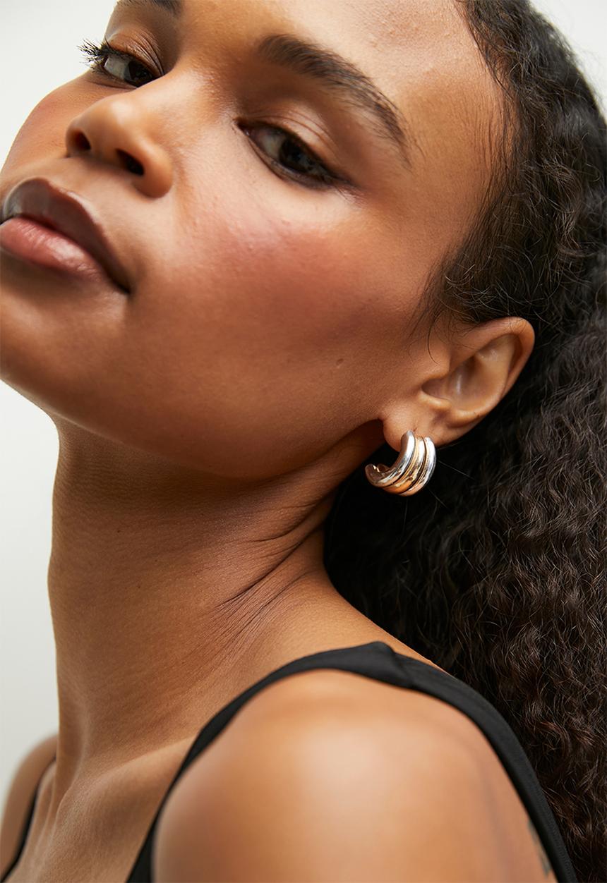 Tessa Design - Sabrina metal plated stud earrings - gold & silver