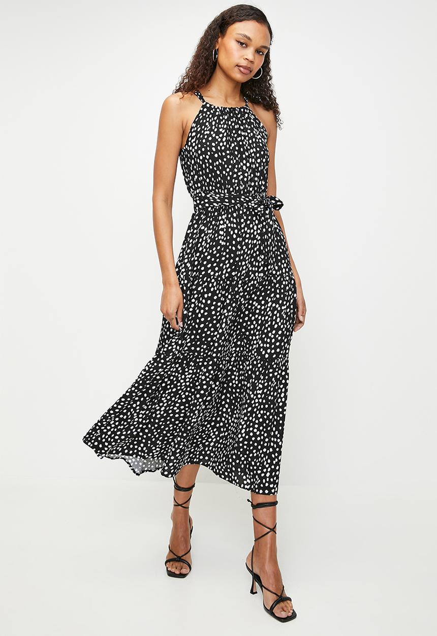 Trendyol - Belted Shift Halter Neck Shally Maxi Woven Dress - Black 