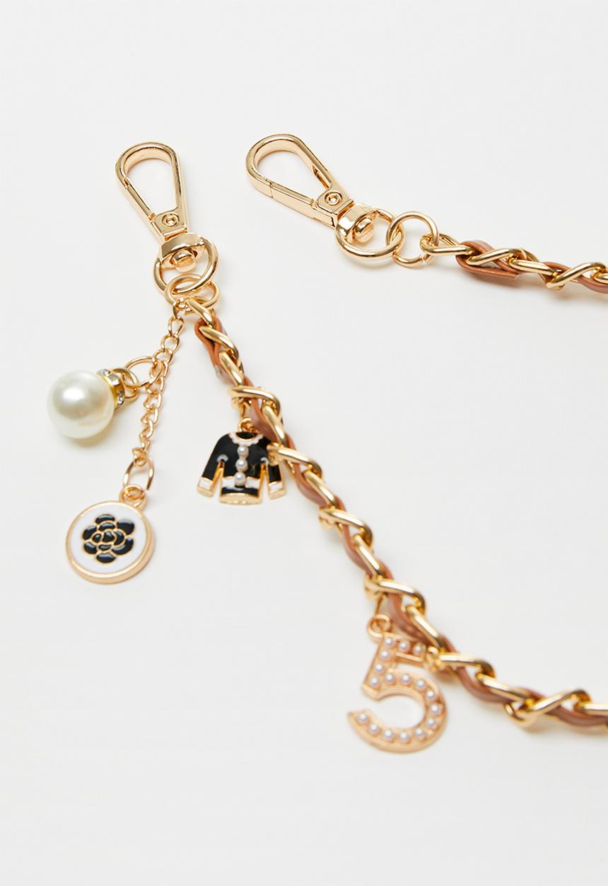 Jamila threaded chain with charms-tan