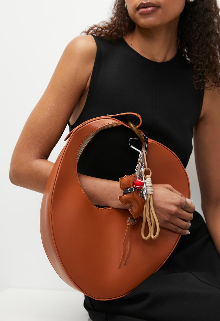 Tessa Design - Nadia dog and rope bag charm-tan