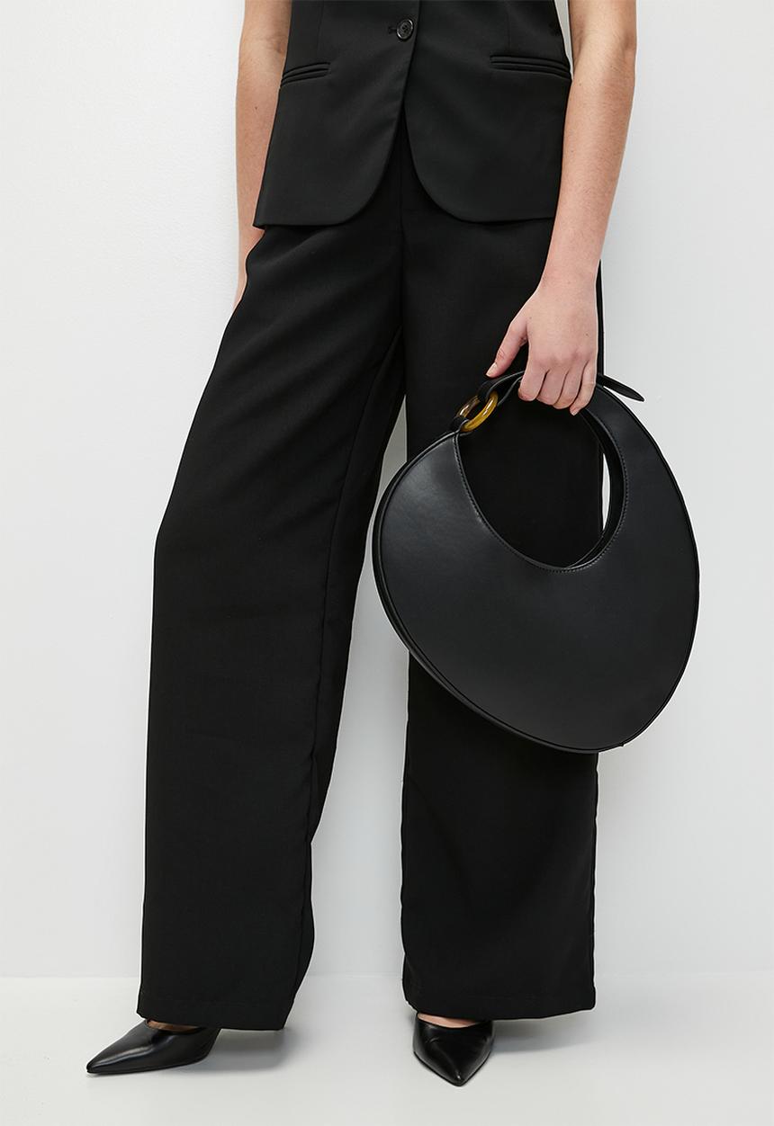 Tessa Design - Alexa crescent shaped shoulder bag - black