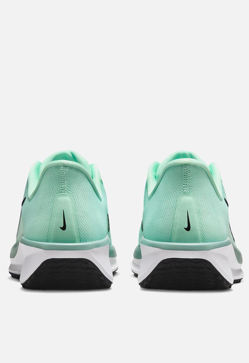 Nike - Nike Quest 6