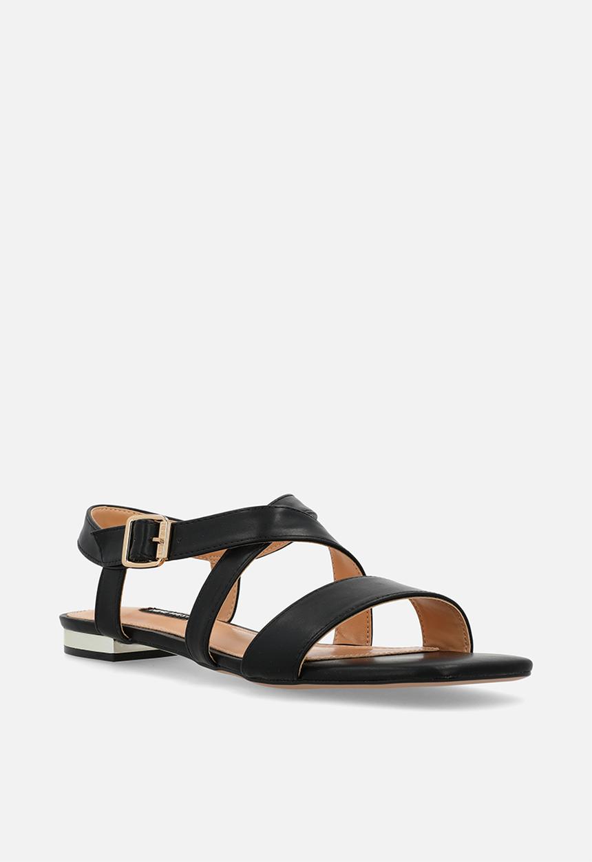 Nine West - Etrina sandal - black