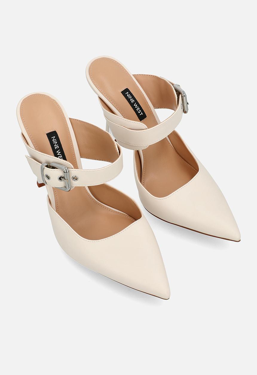 Nine West - Elaria heel - cream