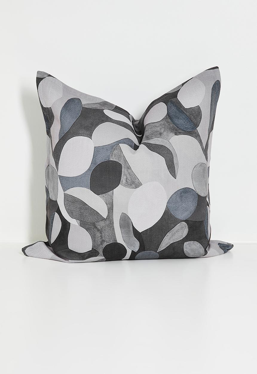Grey Gardens - Matisse cushion cover - Grey