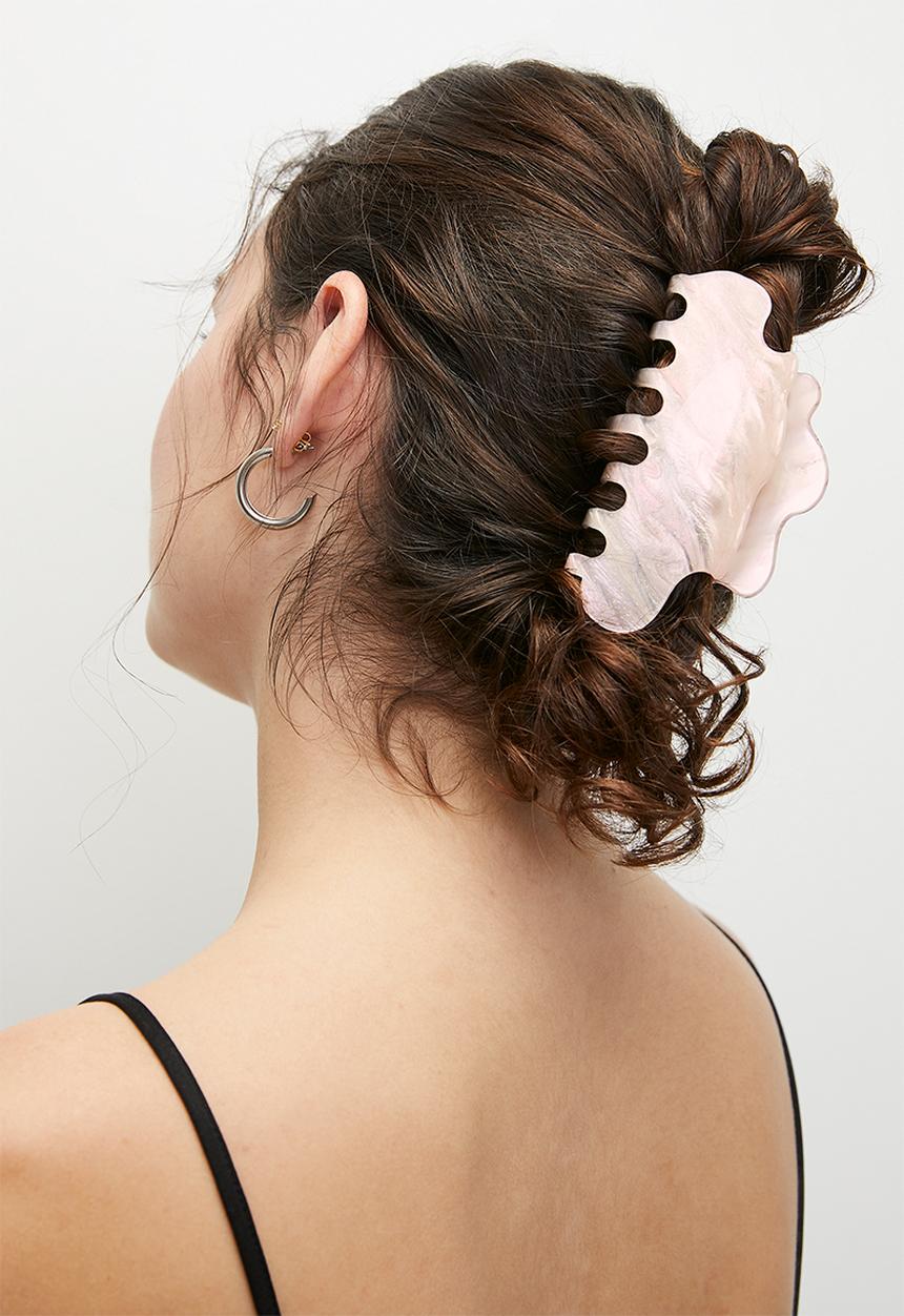 Tessa Design - Petunia hair claw clip-pale pink