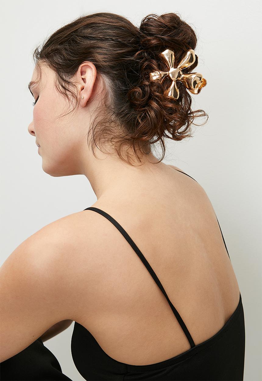 Tessa Design - Katerina shaped flower hair clip-gold