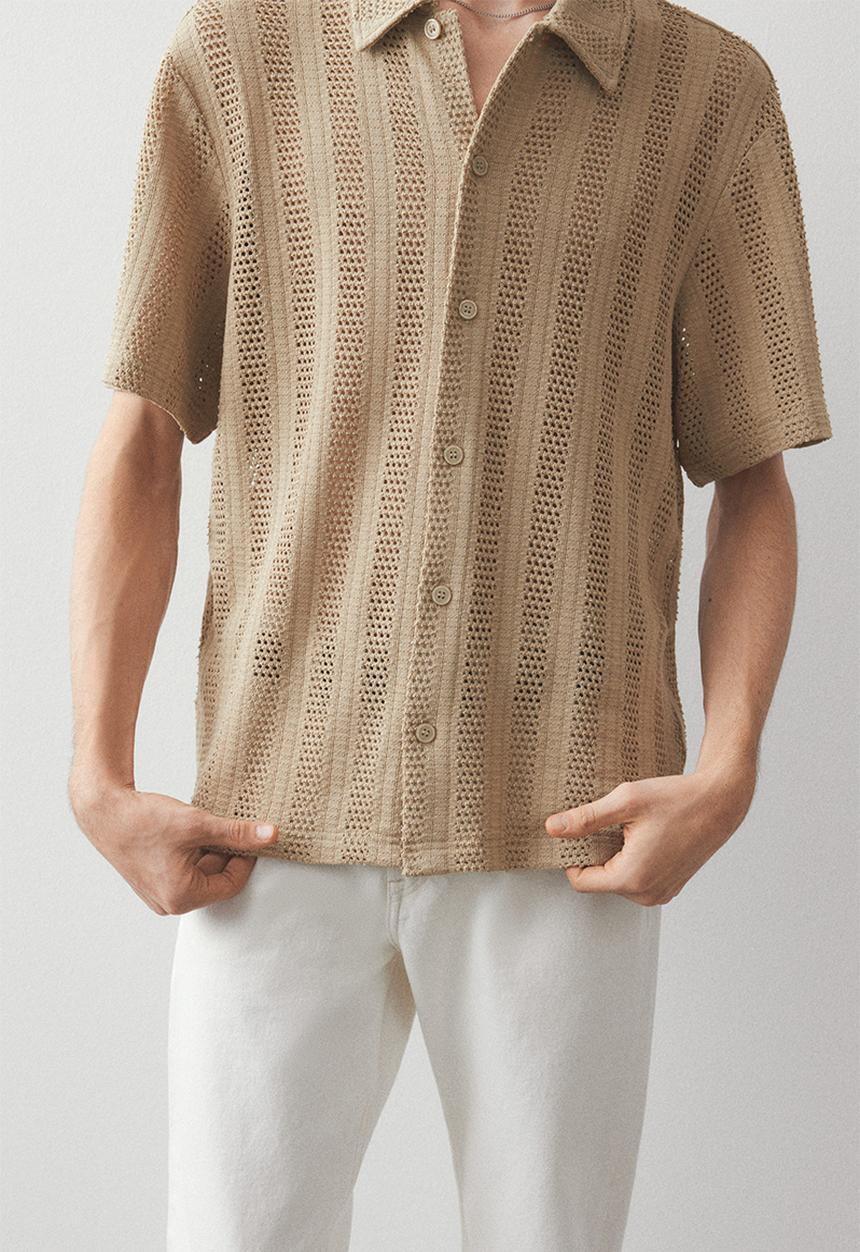 H&M - Regular fit jacquard-knit shirt - dark beige