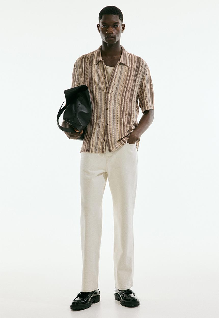 H&M - Regular fit crochet-look shirt - beige striped