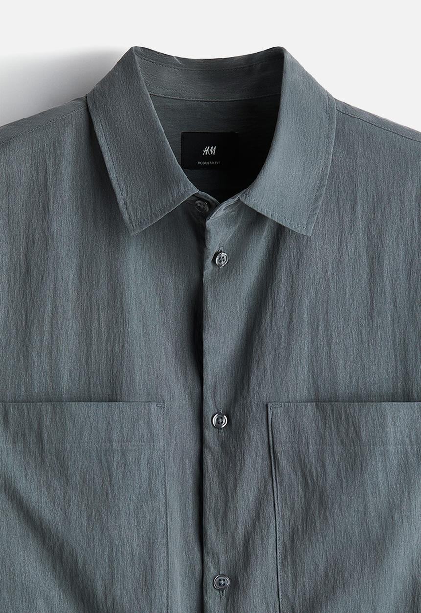 H&M - Regular fit utility shirt - dark grey