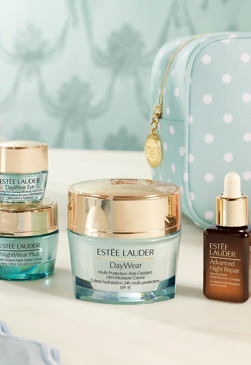 Estee Lauder - Estee Lauder x Laduree DayWear Skincare Set