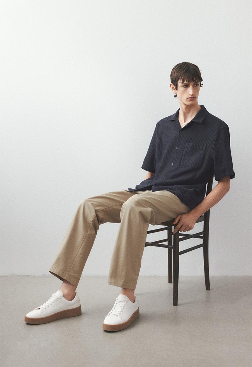 H&M - Regular fit textured resort shirt - navy blue