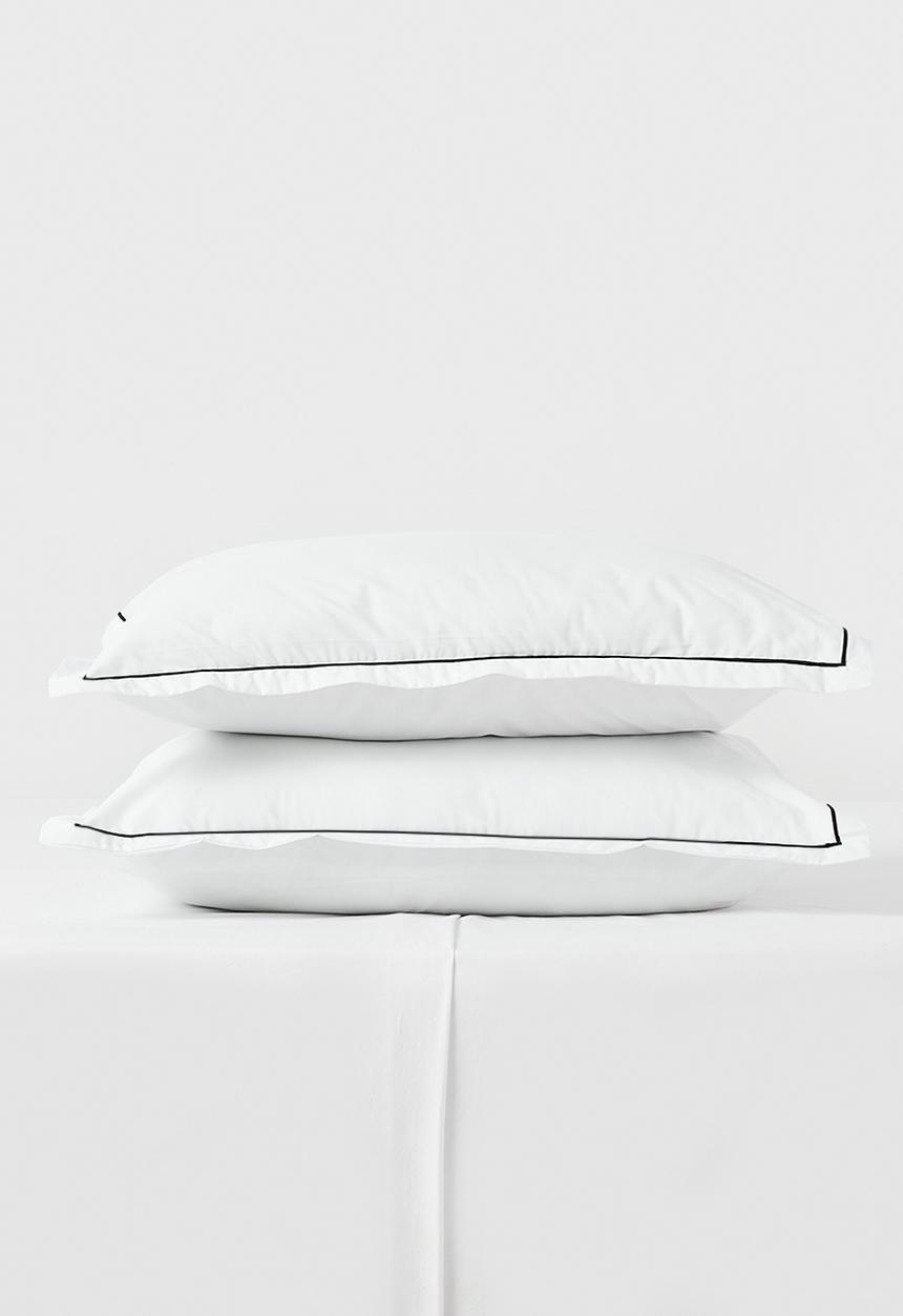 Sixth Floor - Oxford Satin Stitch std 2pk pillow case - white & black