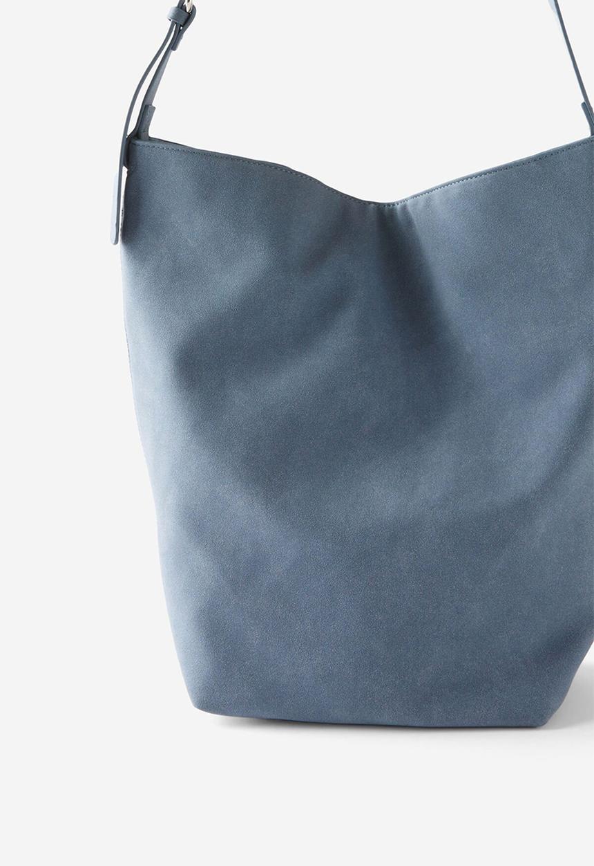 Rubi - Ashton bucket bag- steel blue micro