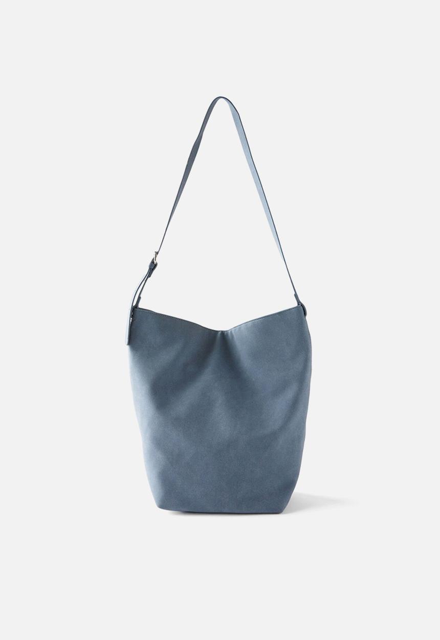 Rubi - Ashton bucket bag- steel blue micro