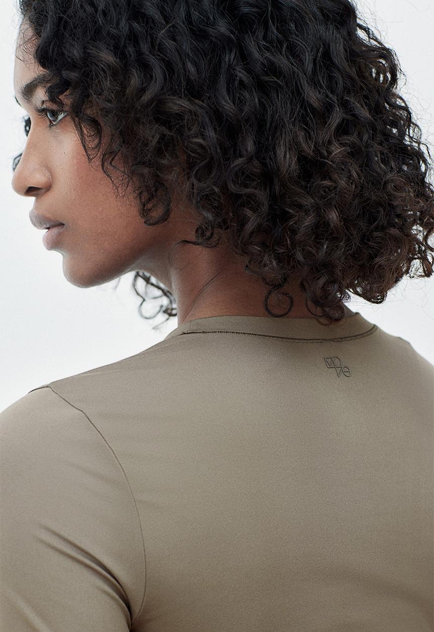 H&M - Sports top with drymove™ - dark beige