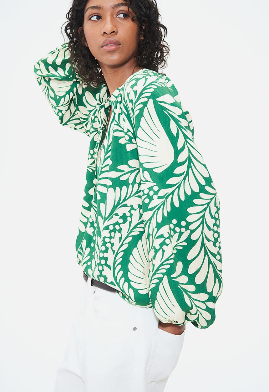 H&M - Balloon-sleeved blouse - green & cream patterned