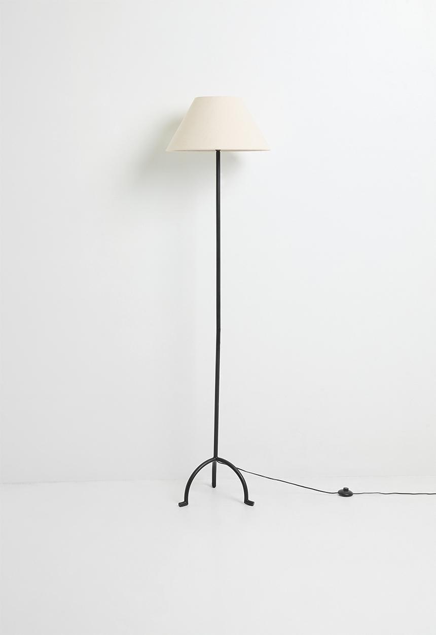 Sixth Floor - Mod floor lamp - Natural