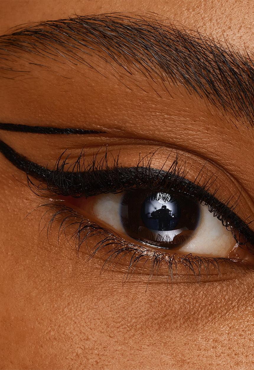 Catrice - Calligraph Pro Precise 24H Liner  - 010 Intense Black Waterproof