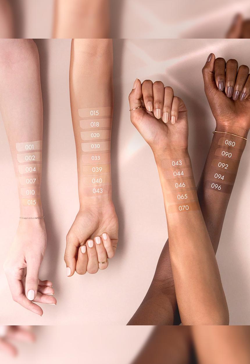 Catrice - True Skin Hydrating Foundation 043