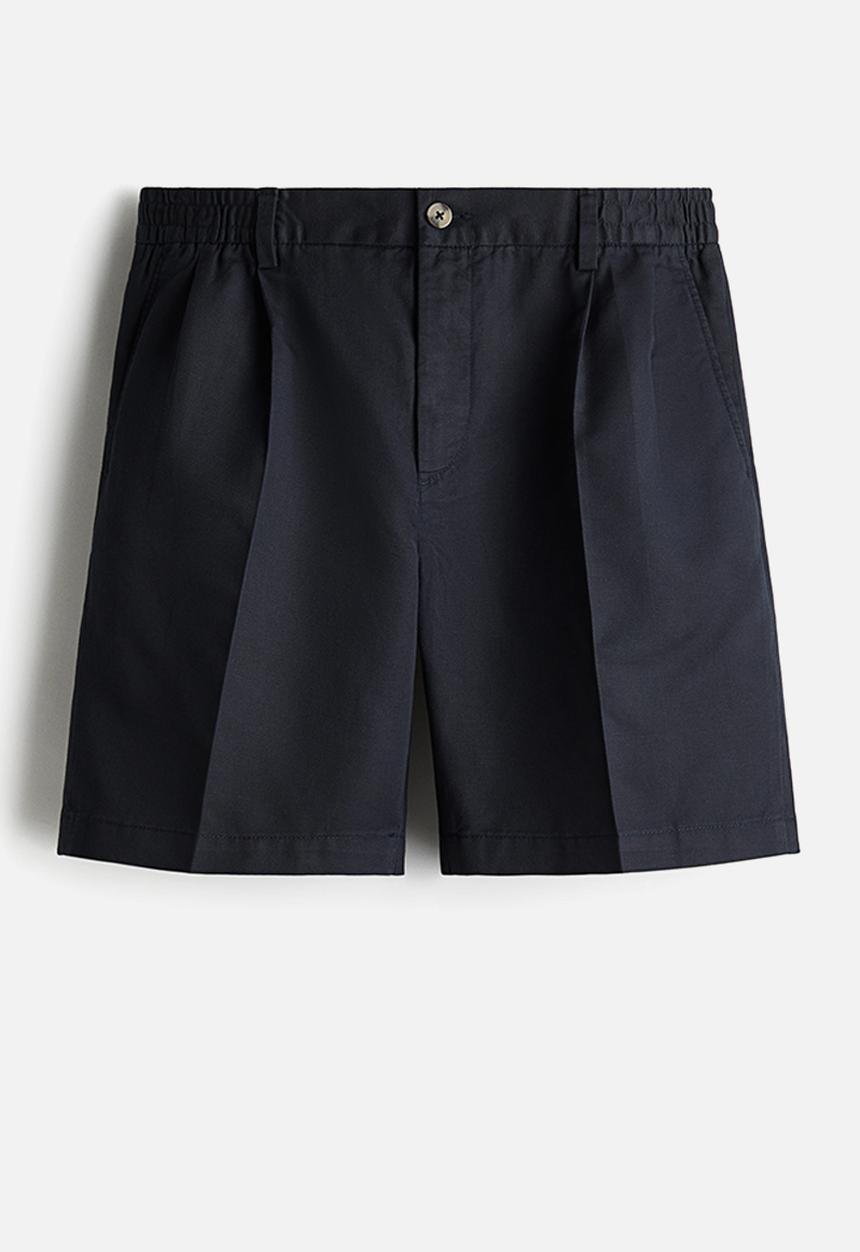 H&M - Regular fit crease-leg shorts - navy blue