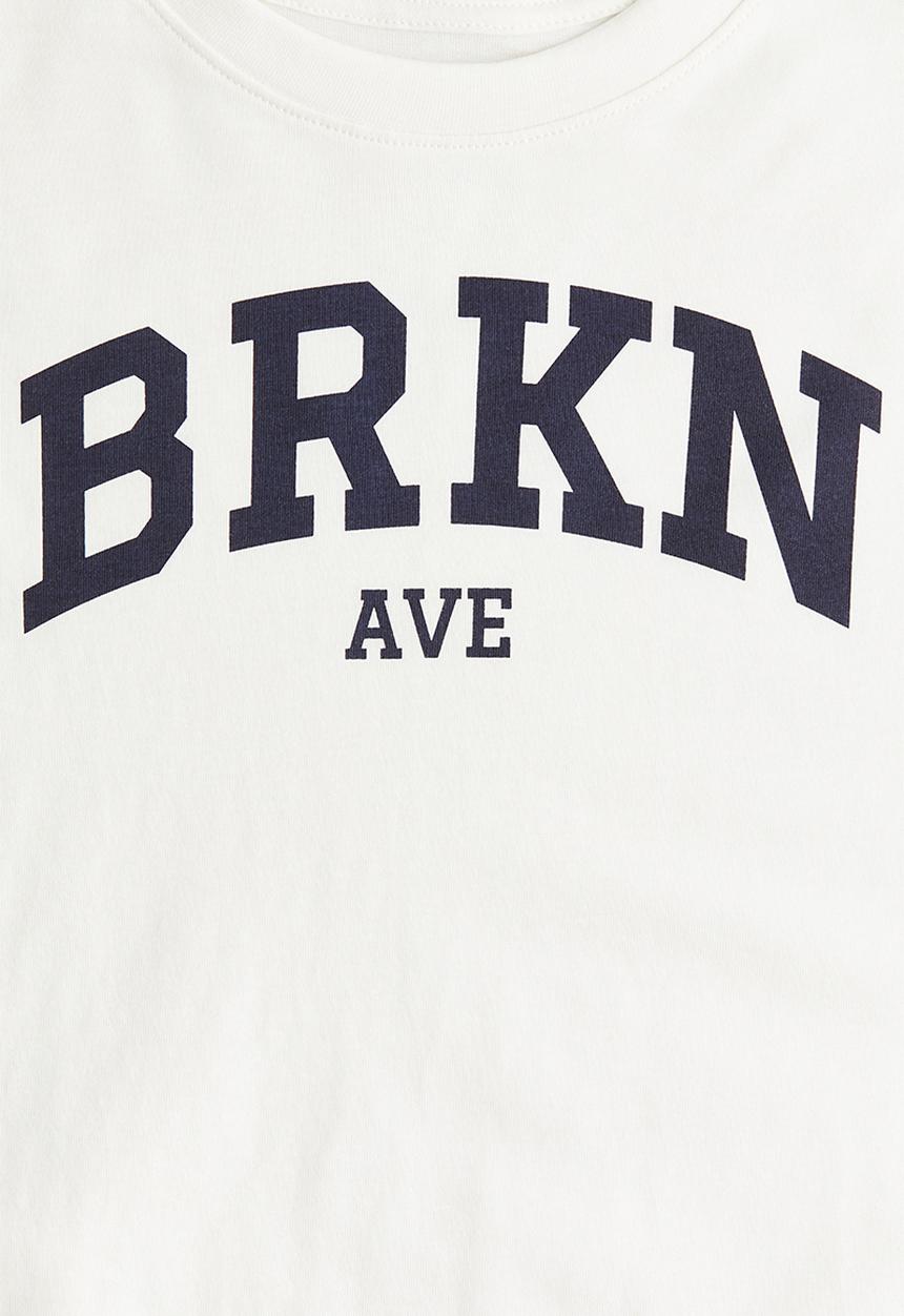H&M - Oversized cotton t-shirt - white brkn ave