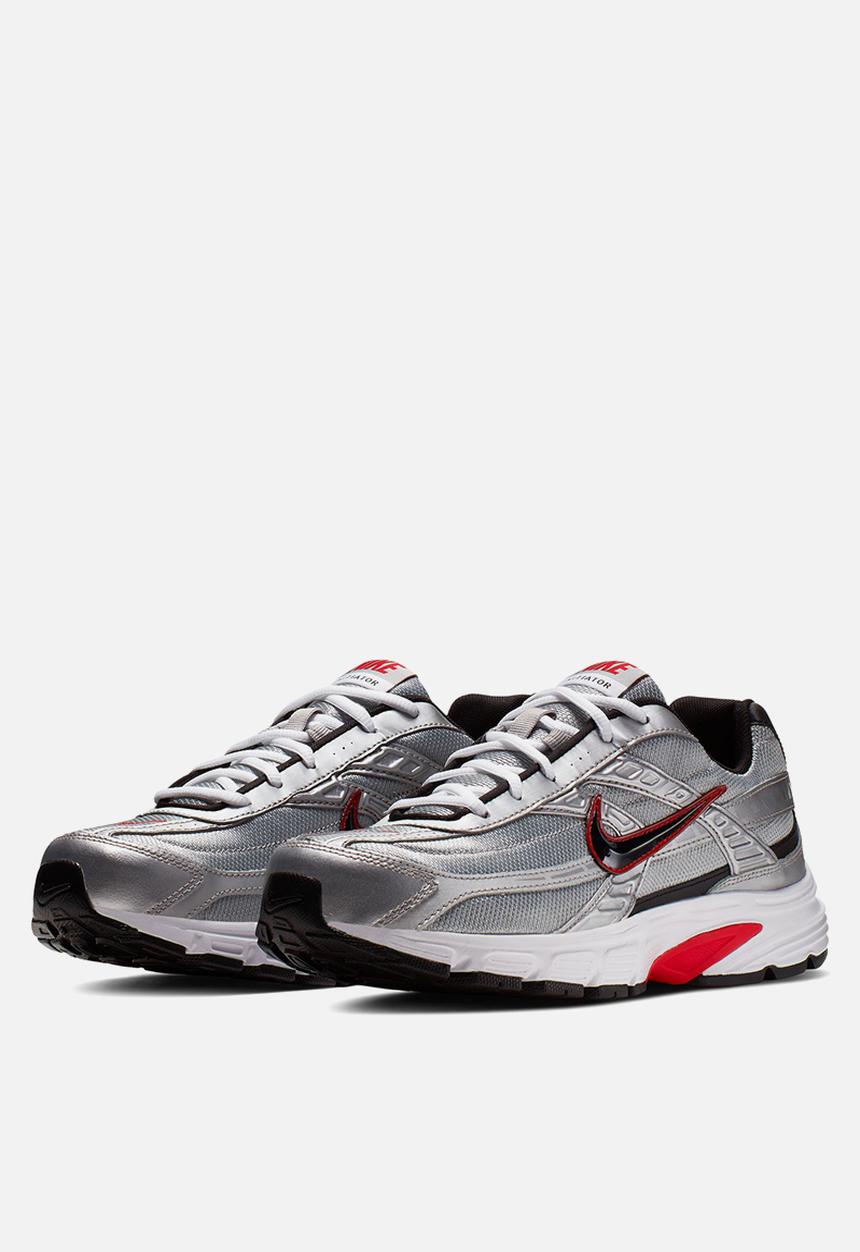 Nike - Nike Initiator
