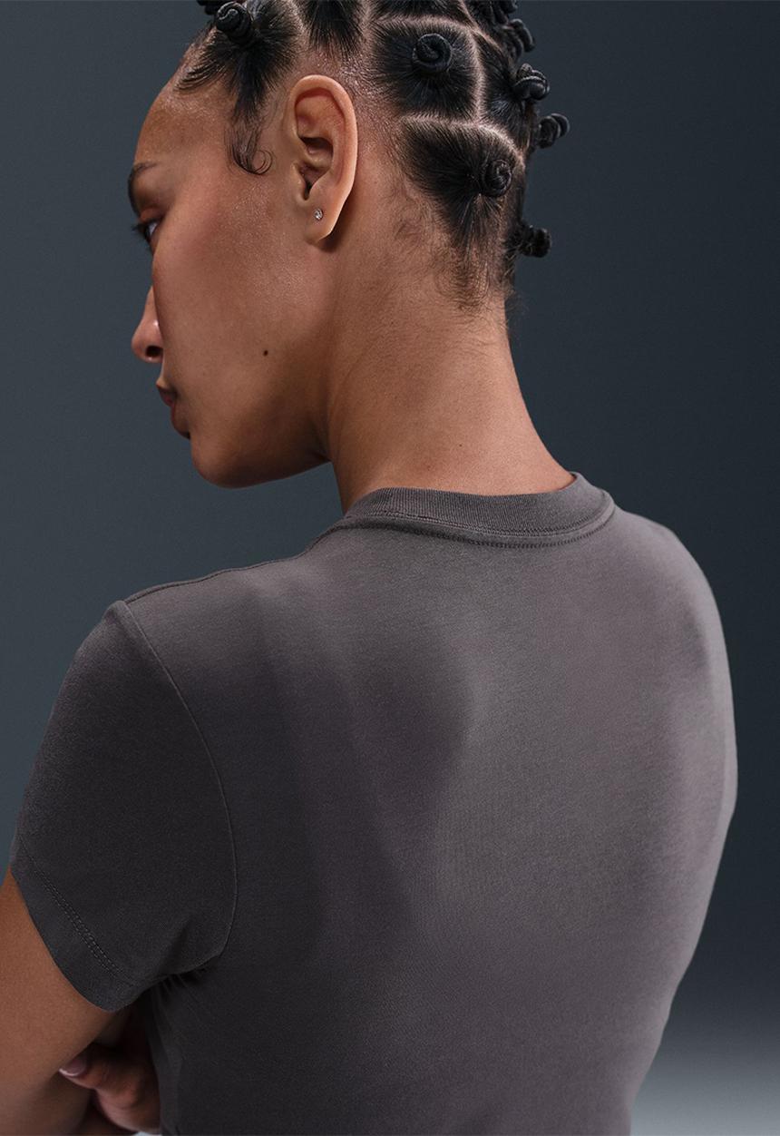 Nike - Nike womens  chill knits cropped tee - thunder grey/sail