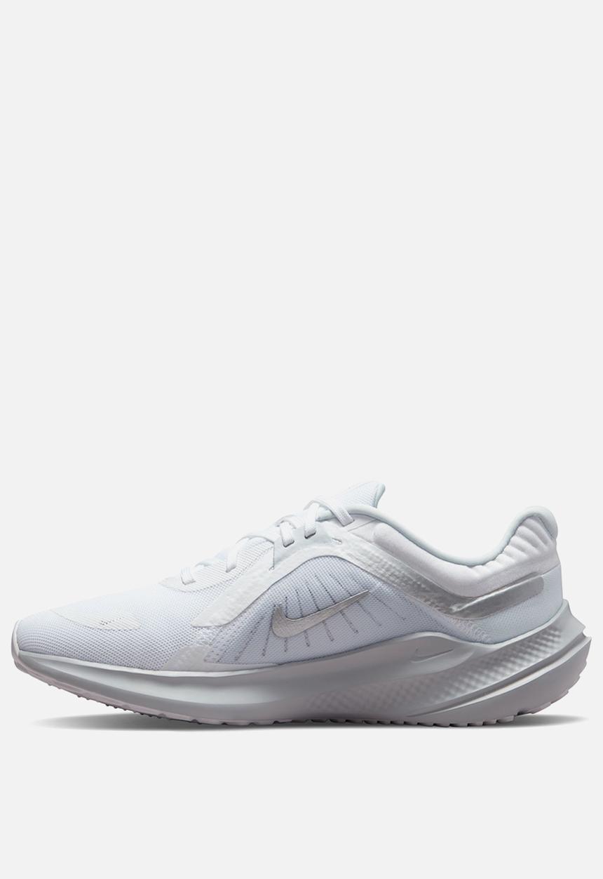 Nike - Quest 5