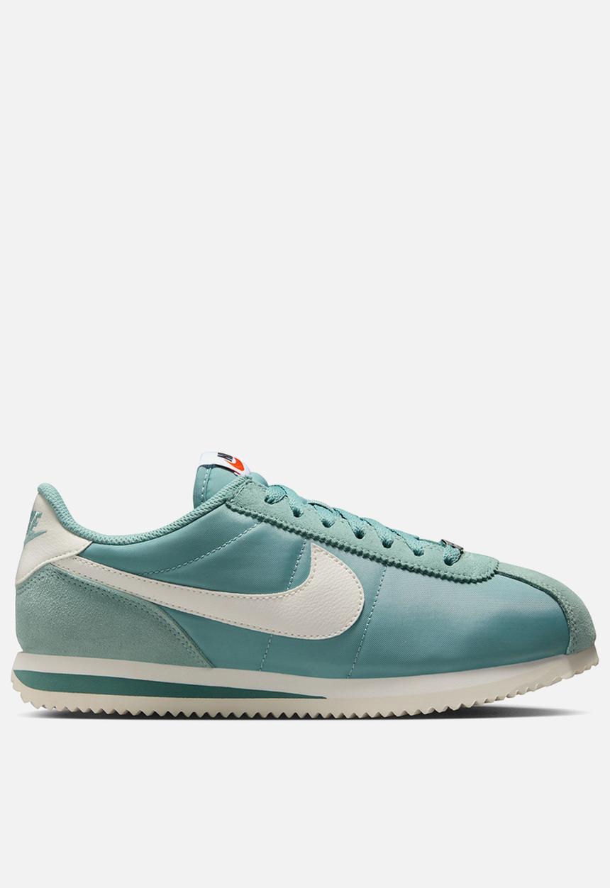 Nike - Nike Cortez Textile