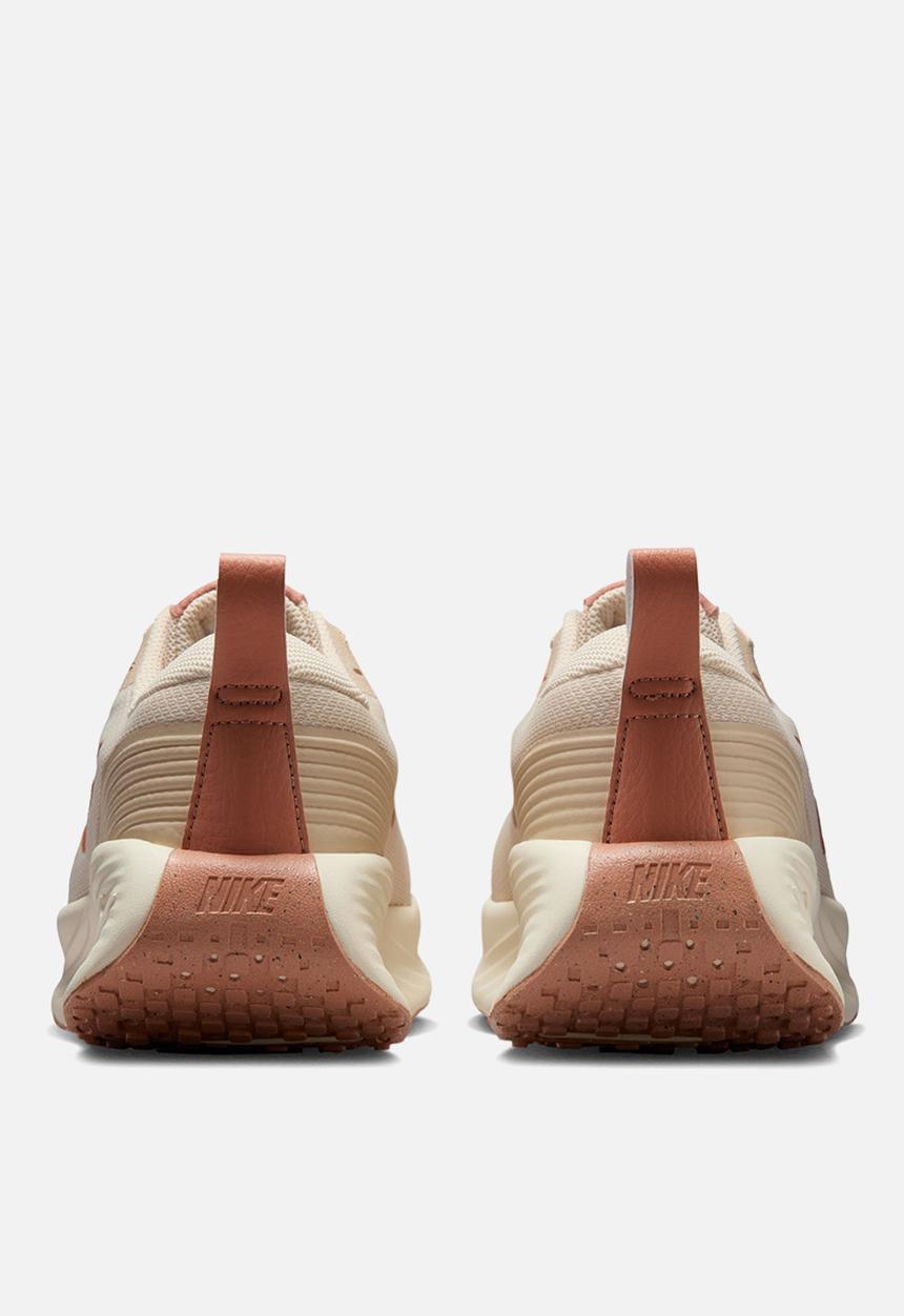Nike - Nike Promina