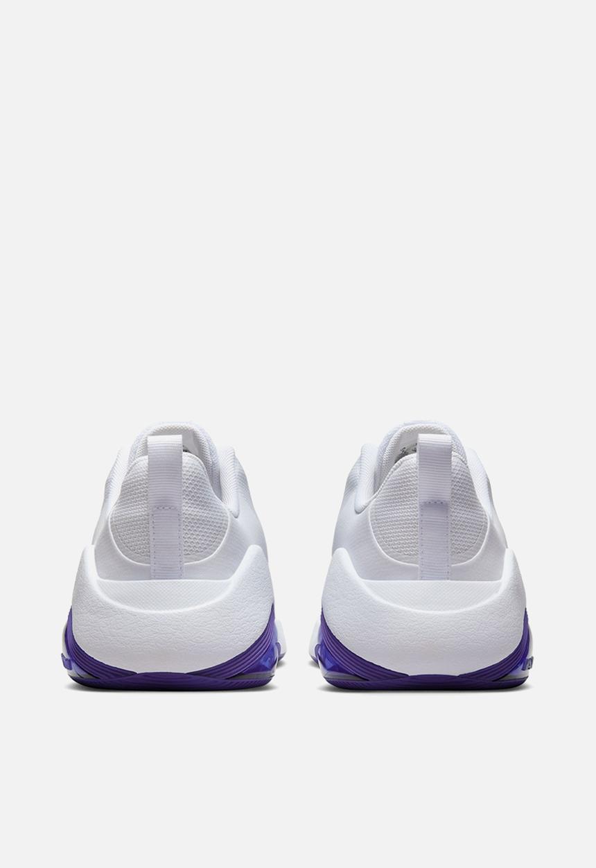 Nike - Nike Bella 7