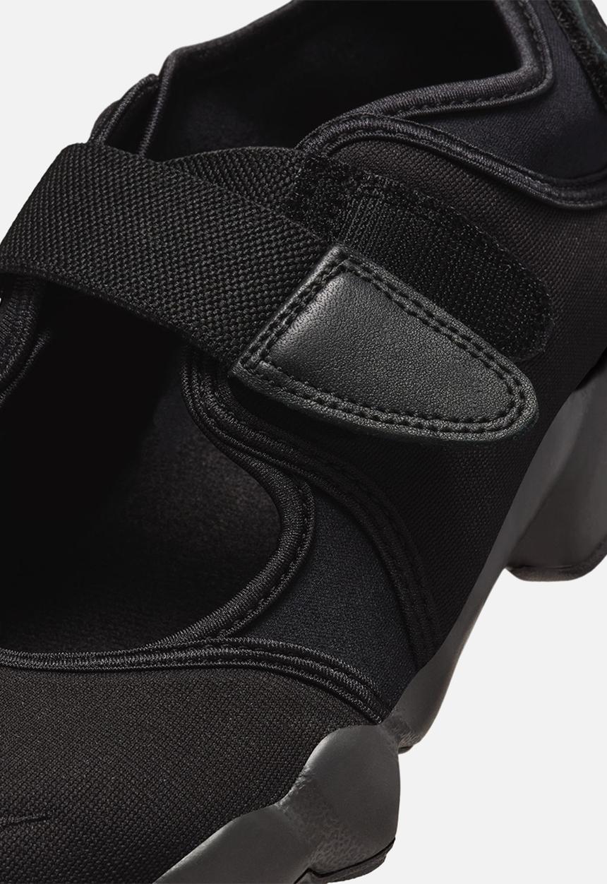WMNS NIKE AIR RIFT - BLACK/COL GY Nike Sneakers | Superbalist
