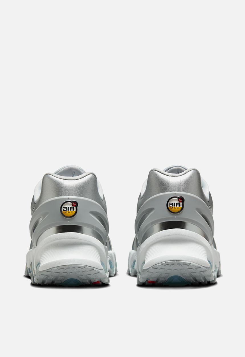 Nike - Air Max DN8