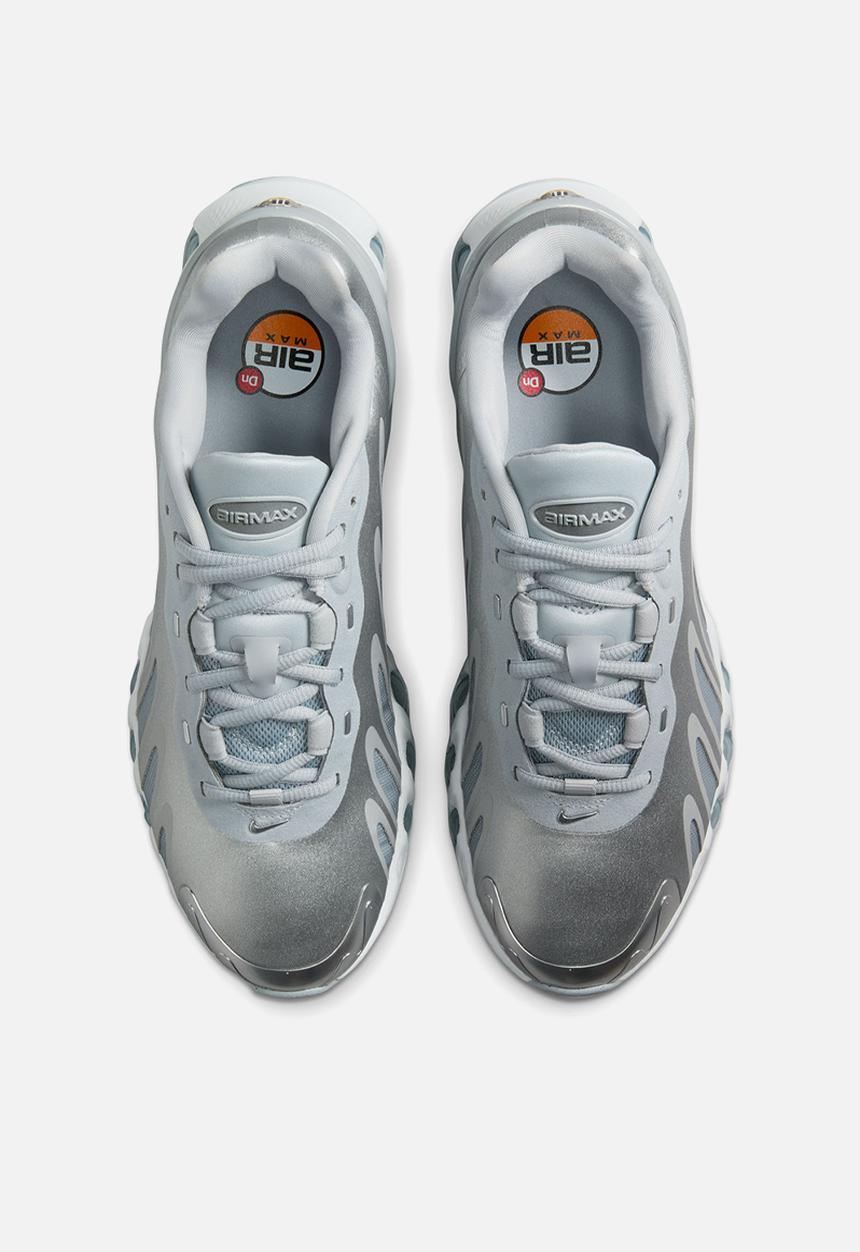 Nike - Air Max DN8
