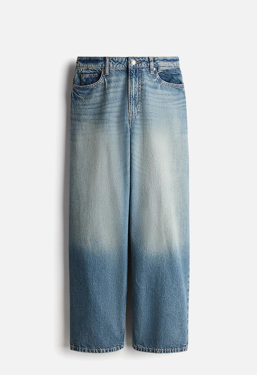 H&M - Curvy fit baggy high jeans - light denim blue