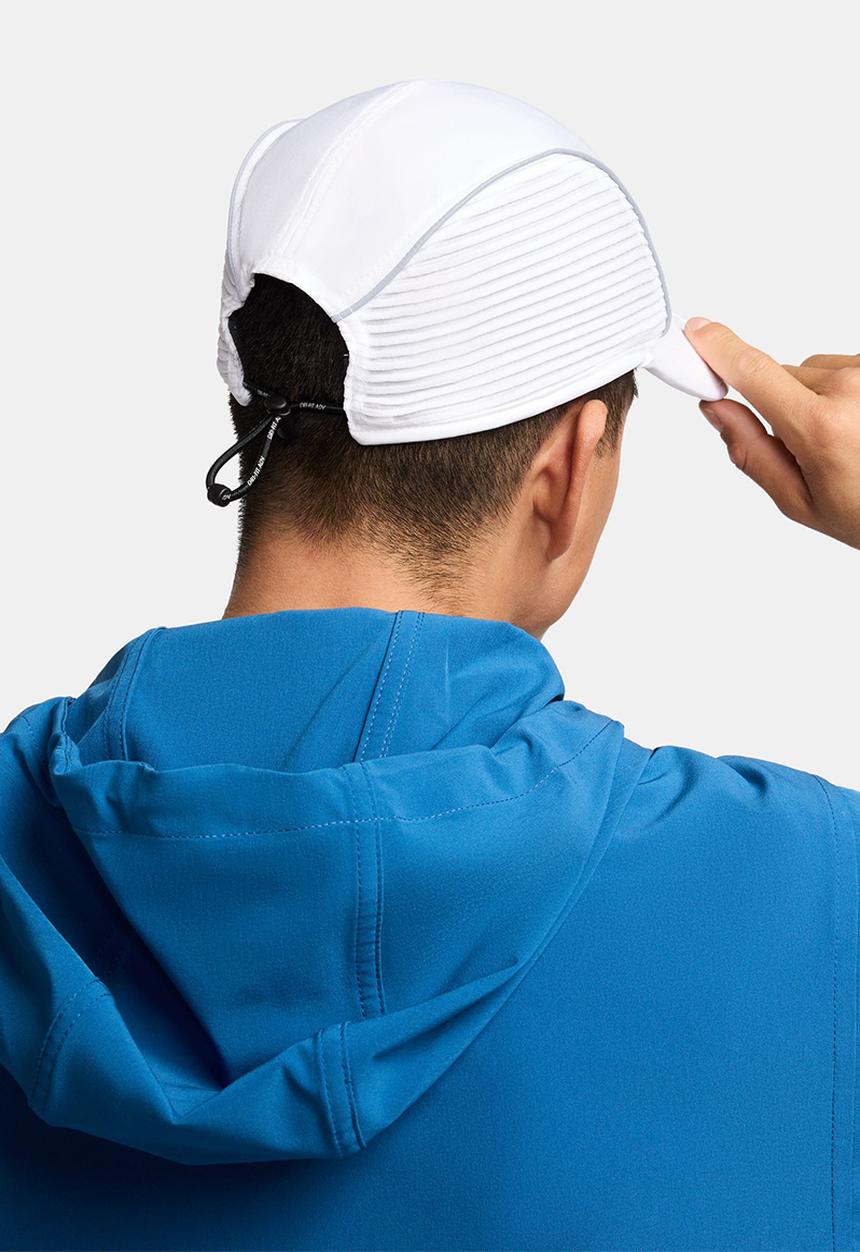 Nike - Nike Unstructured Aerobill - White