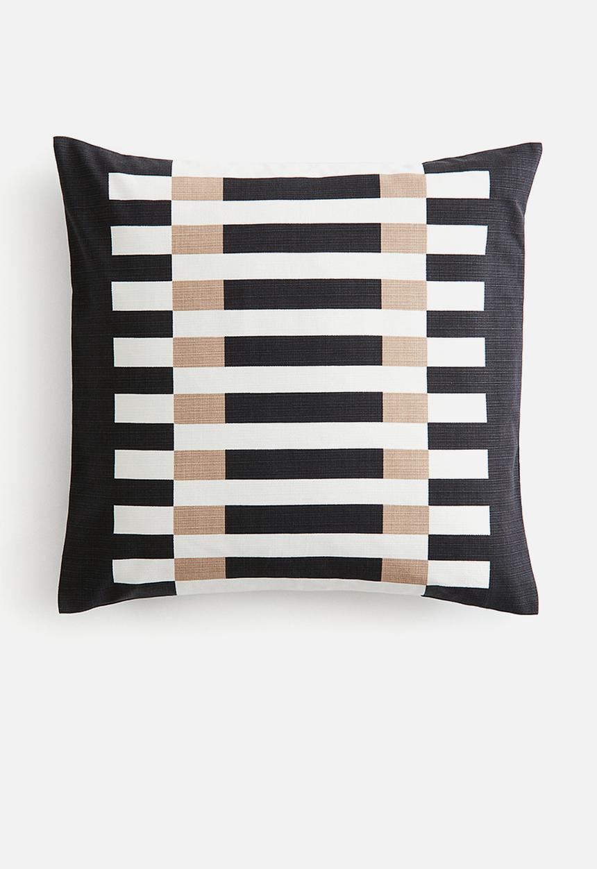H&M - Patterned cushion cover - white patterned 