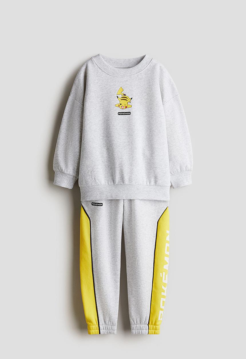 H&M - 2-Piece block-coloured set - light grey pokémon