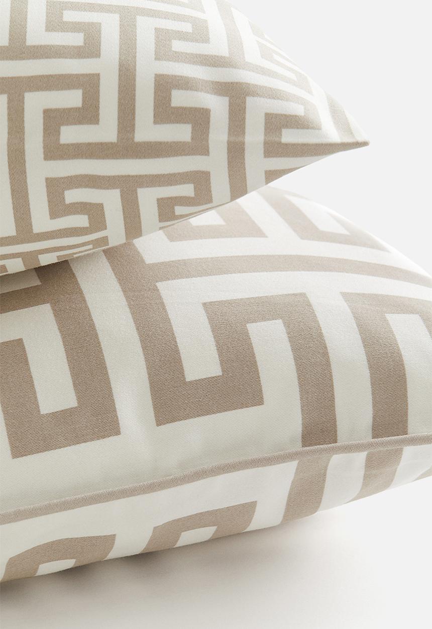 H&M - 2-pack cotton cushion covers - dusty beige/patterned 