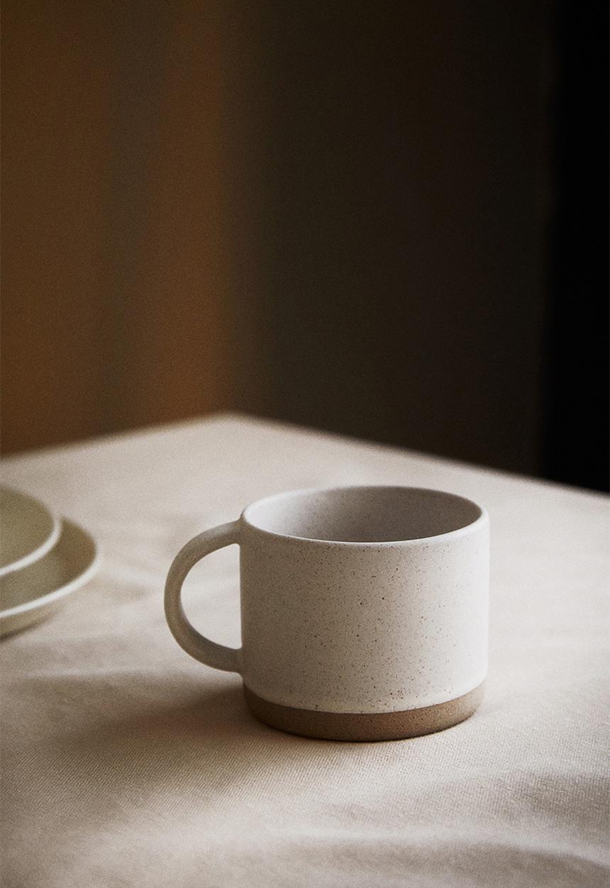 H&M - Reactive-glaze stoneware mug - white