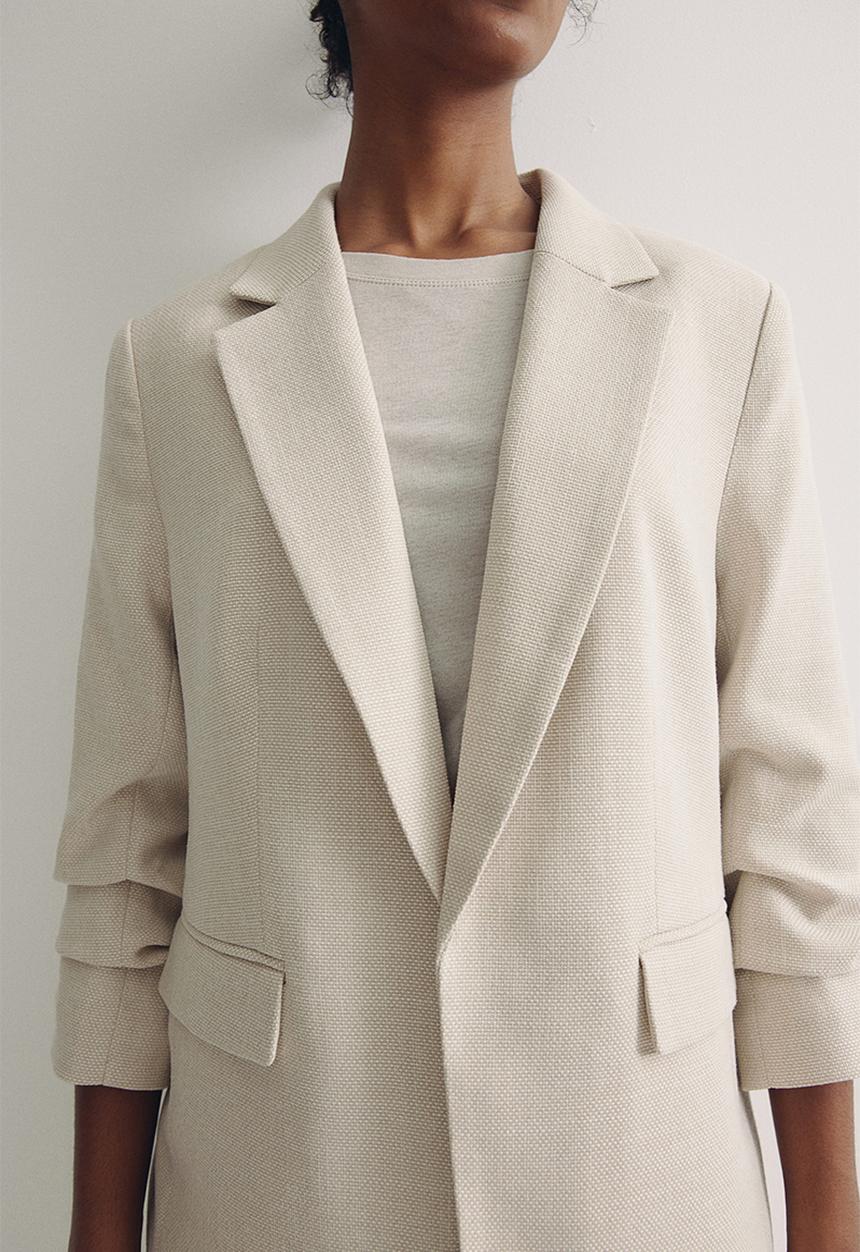 H&M - Gathered-sleeve blazer - beige