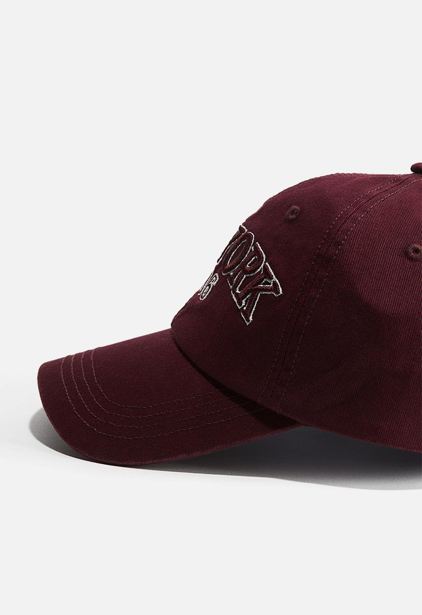 H&M - Embroidered cap - burgundy new york