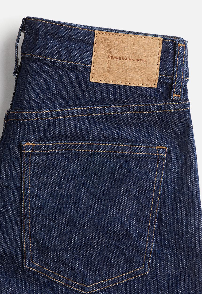 H&M - Denim shorts - dark denim blue