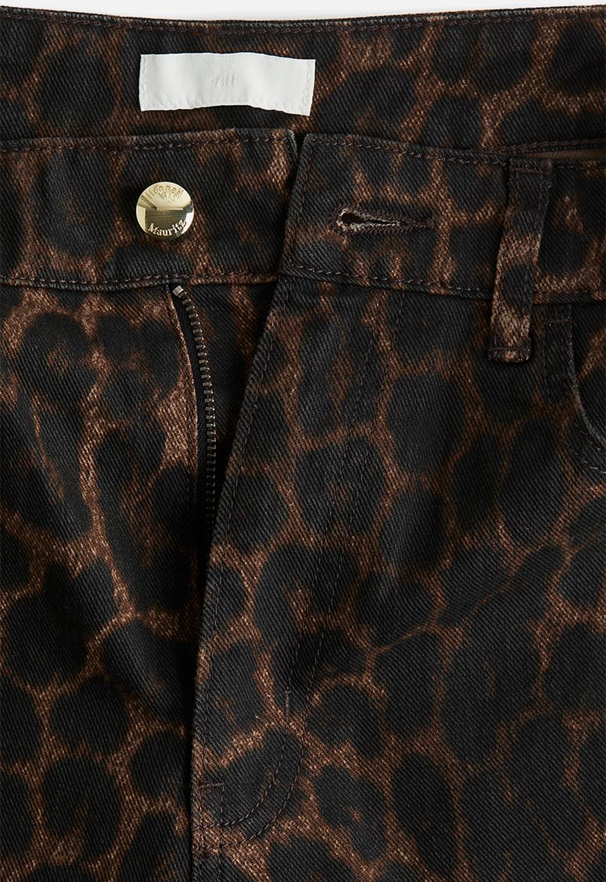 H&M - Denim bermuda shorts - dark brown/leopard print