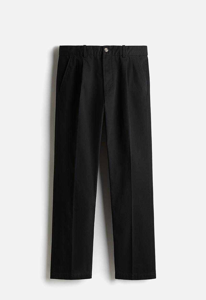 H&M - Regular fit crease-leg chinos - black