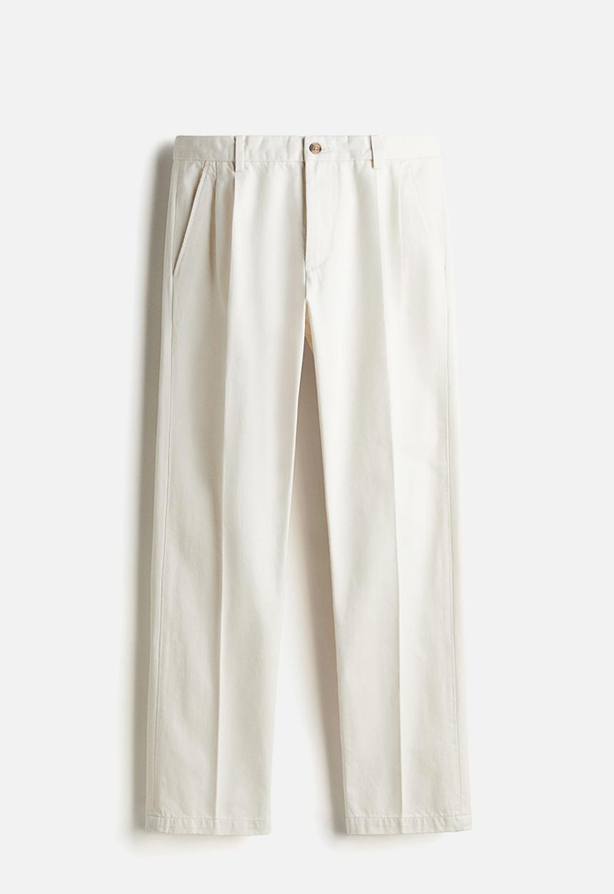 H&M - Regular fit crease-leg chinos - white