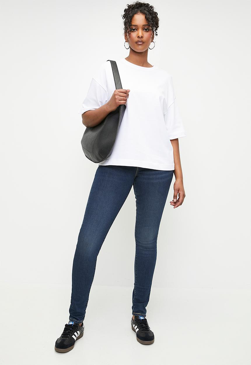 Levi’s® - Curvy High-Rise Super Skinny Jeans - Valuable Time